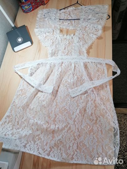 Белый школьный фартук