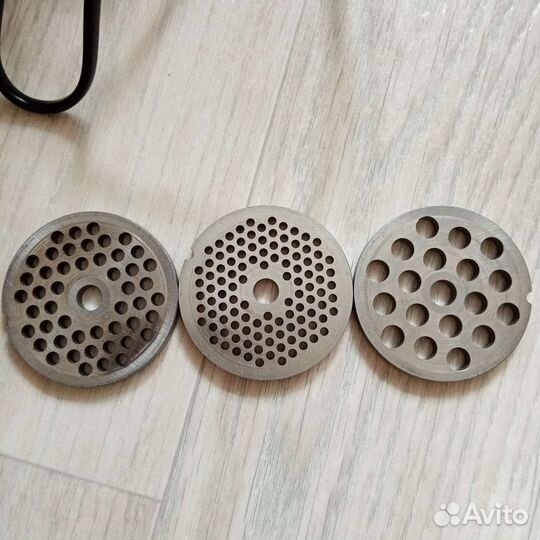 Мясорубка Polaris PMG 3044 progear inside