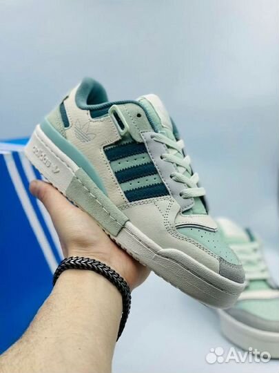 Кроссовки Adidas forum голубые разм 37