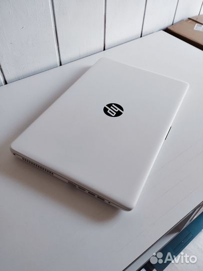 Стильный мощный hp(i3/ssd/10