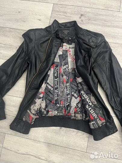 Куртка женская