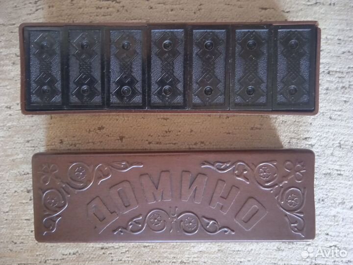 Домино с коробкой. Черный карболит. СССР