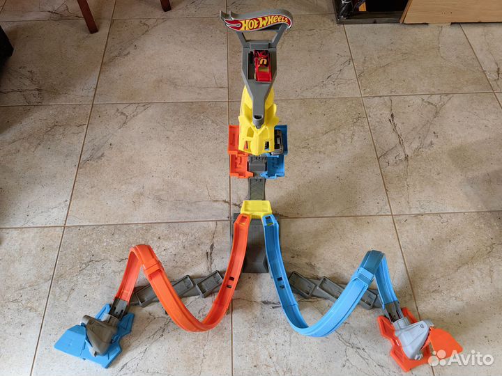 Hot wheels трек