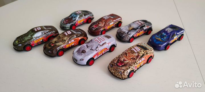 Машинки hot wheels