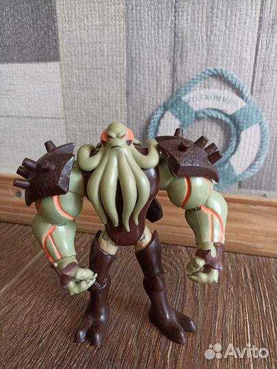 Фигурка Бен тен