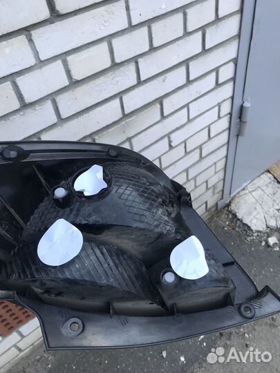 Фонарь задний Kia Rio 2 JB 09-11 хэтчбек original