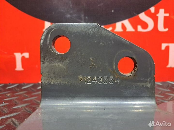 Кронштейн перекидок Renault T, Volvo FH