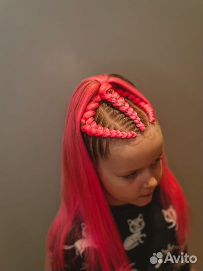 Косы с канекалоном