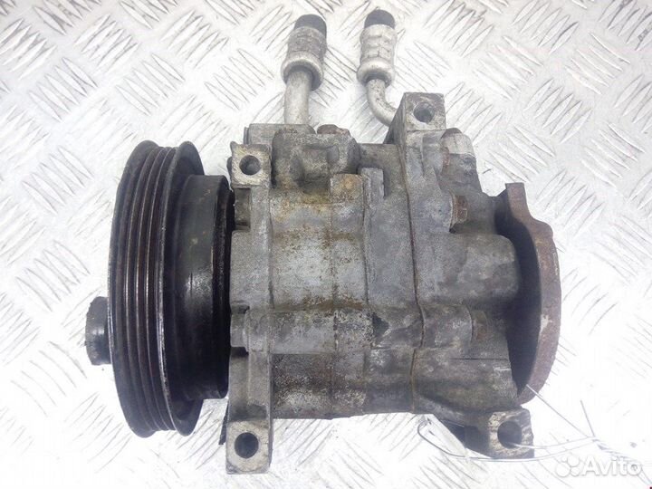 Компрессор системы кондиционирования Honda CR-X (1