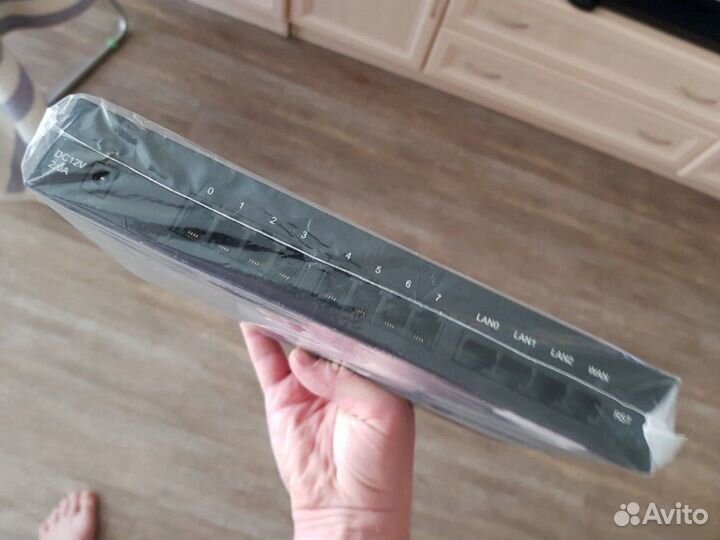 8ми портовый VoIP шлюз IAD-8S