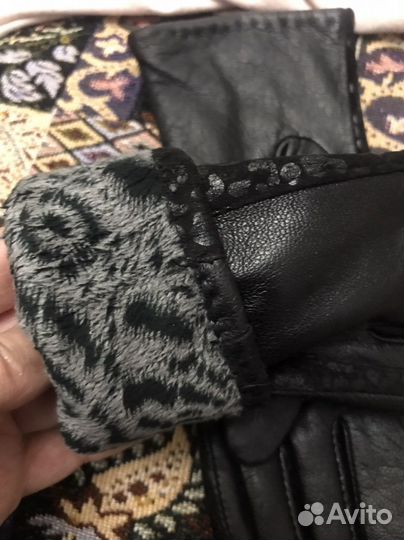 Перчатки женские кожаные новые 6 размер