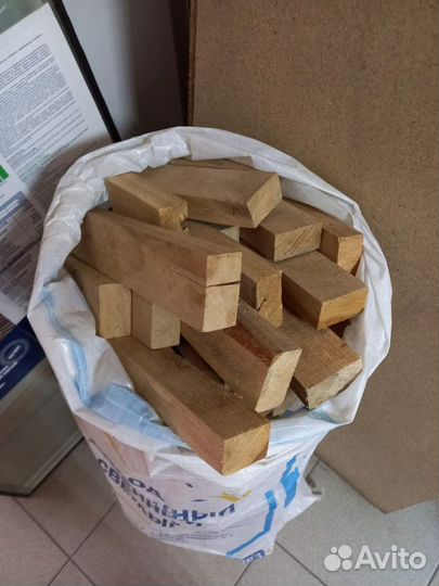 Дрова дубовые сухие