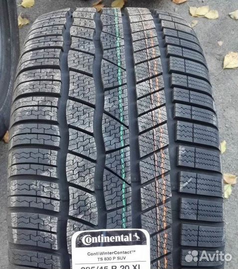 Continental ContiWinterContact TS 830P SUV 265/45 R20 108W
