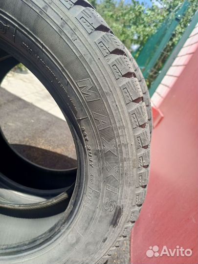 Maxxis ArcticTrekker NS3 225/60 R17 103T