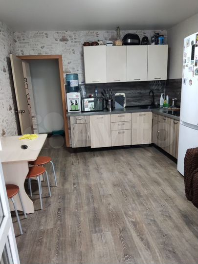 2-к. квартира, 64,9 м², 8/17 эт.