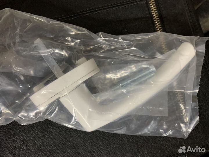 Ручки оконные Рото