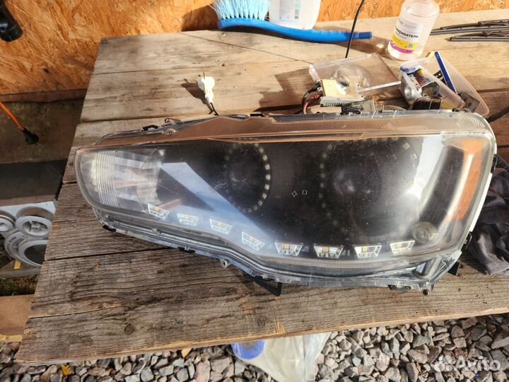 Фары mitsubishi lancer 10