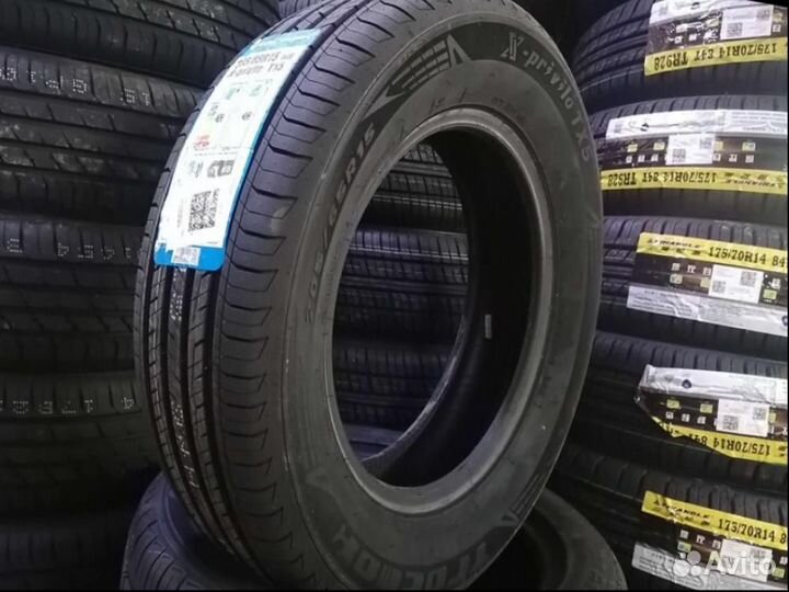 Tracmax X-Privilo TX5 205/65 R15 94H