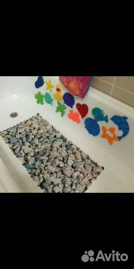 Коврик противоскользящий в ванну Галька новый