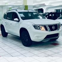 Nissan Terrano 2.0 MT, 2017, 151 000 км, с пробегом, цена 990 000 руб.