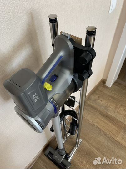 Вертикальный ручной пылесос (handstick) kitfort кт