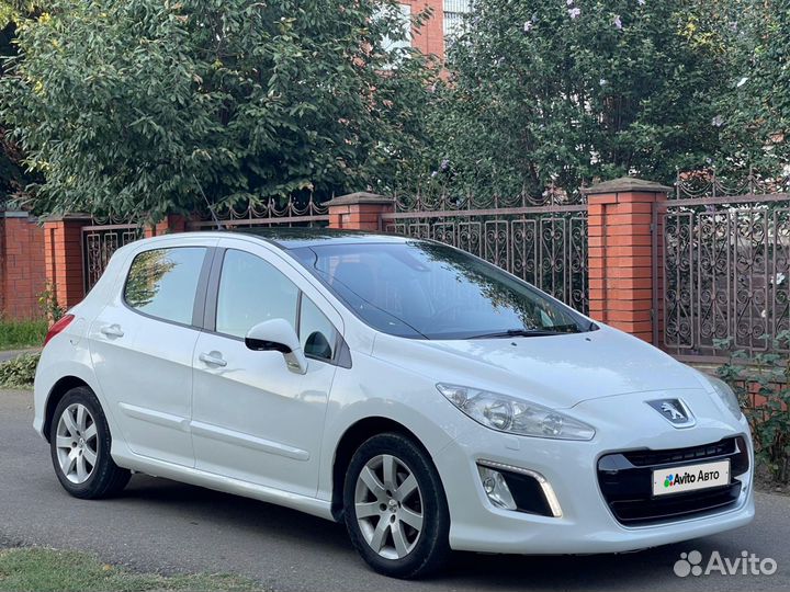 Peugeot 308 1.6 AT, 2011, 174 000 км