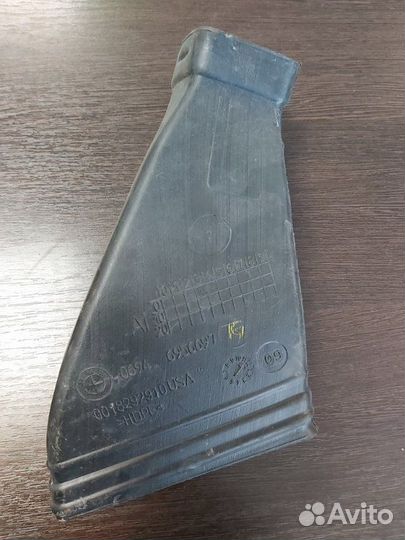 Воздуховод левый Bmw X5 4.8I E70 N62N 4.8I 2008