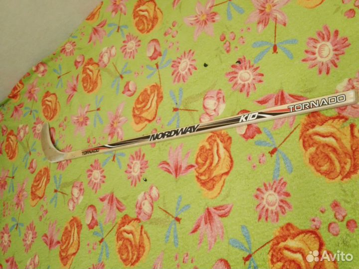 Клюшка хоккейная