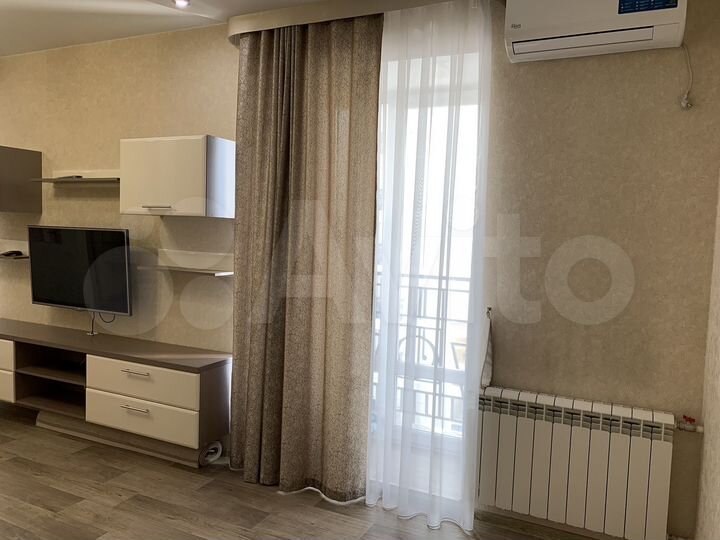 2-к. квартира, 65 м², 6/9 эт.