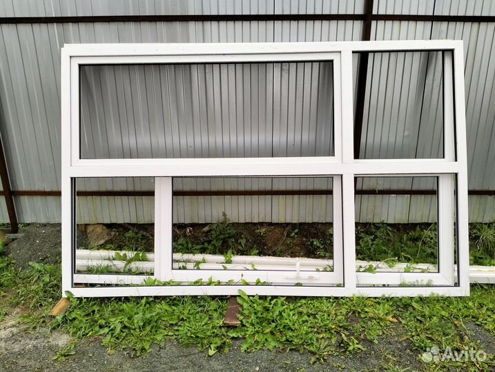 Продам входную группу пластик