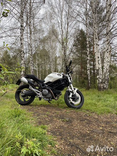 Ducati Monster 696, 2010, ABS