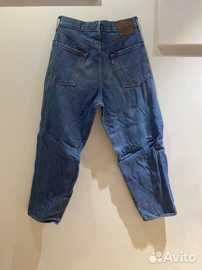 Джинсы levis