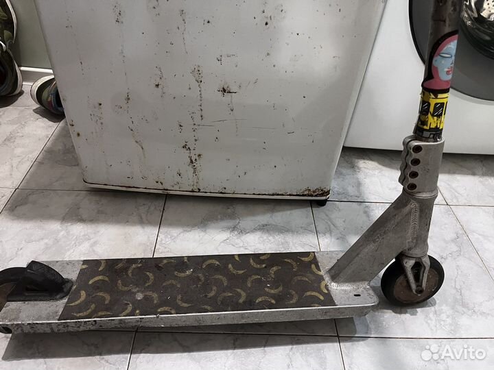 Трюковой самокат кастом стрит