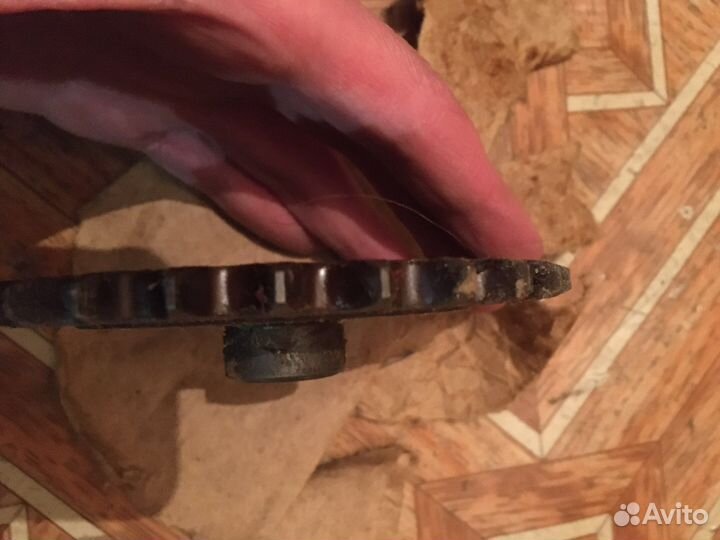 Звездочка на редуктор мотороллер муравей СССР