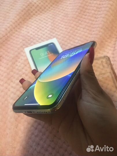 iPhone 10 64 гб