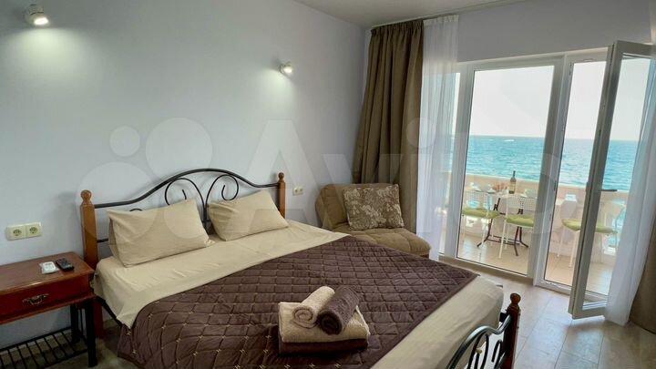 2-к. квартира, 55 м², 2/4 эт.