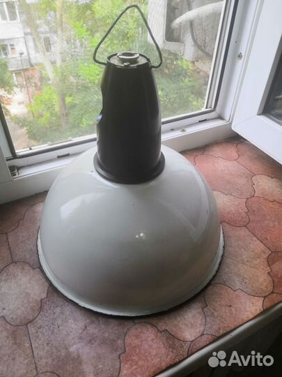 Светильник эмалированный промышленный