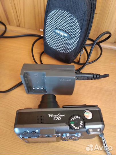 Цифровой фотоаппарат Canon