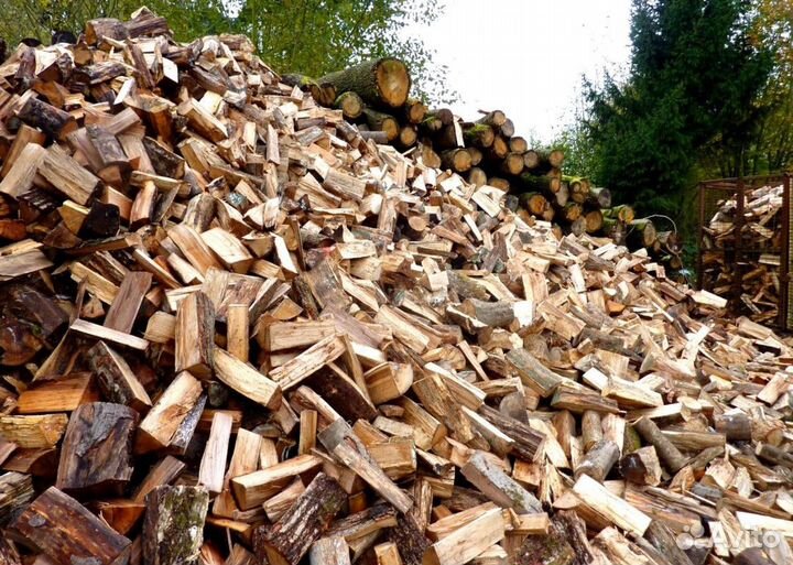 Дрова рядом