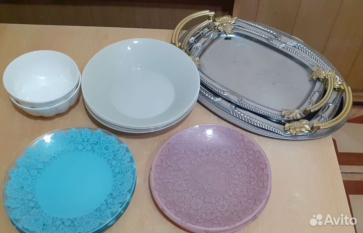 Тарелки, подносы, разные