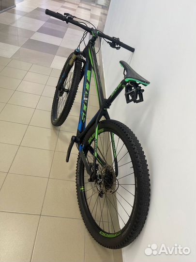 Scott Scale 935 карбон, размер м