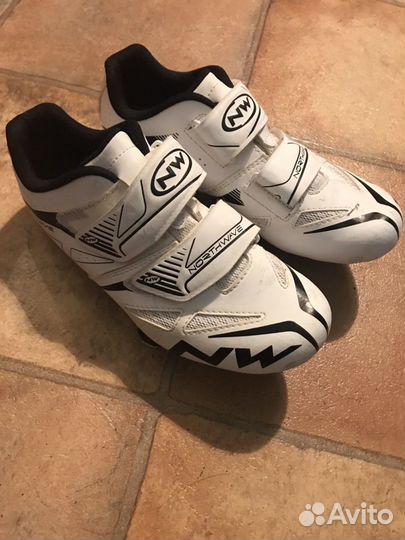 Профессиональные велотуфли с шипами для контактных