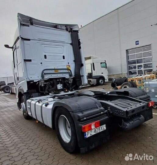 Тягач Mercedes Actros 1845 LS 4x2 в разборе