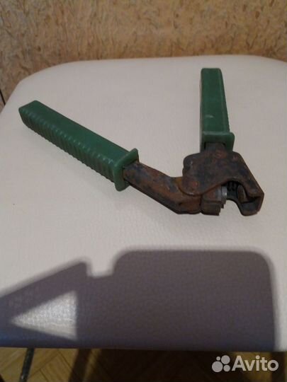 Пломбировщик