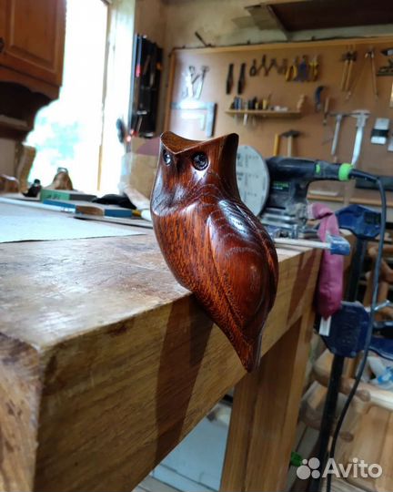 Совушка из дуба. Резная фигурка