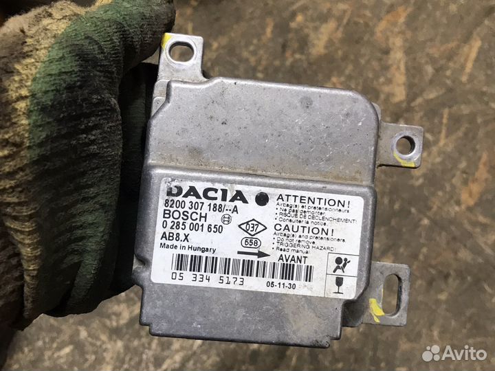 Блок управления airbag рено логан