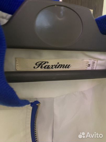 Ветровка женская