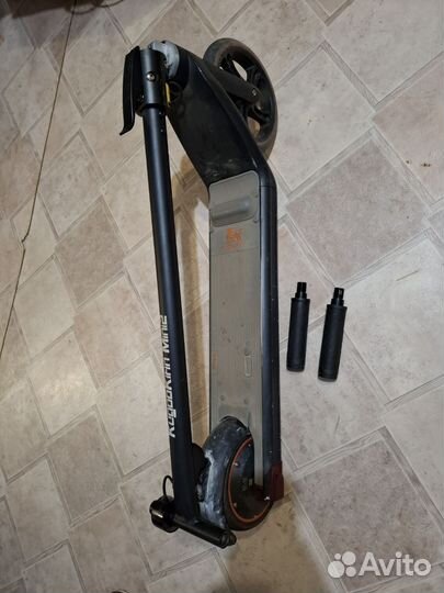 Электросамокат kugoo