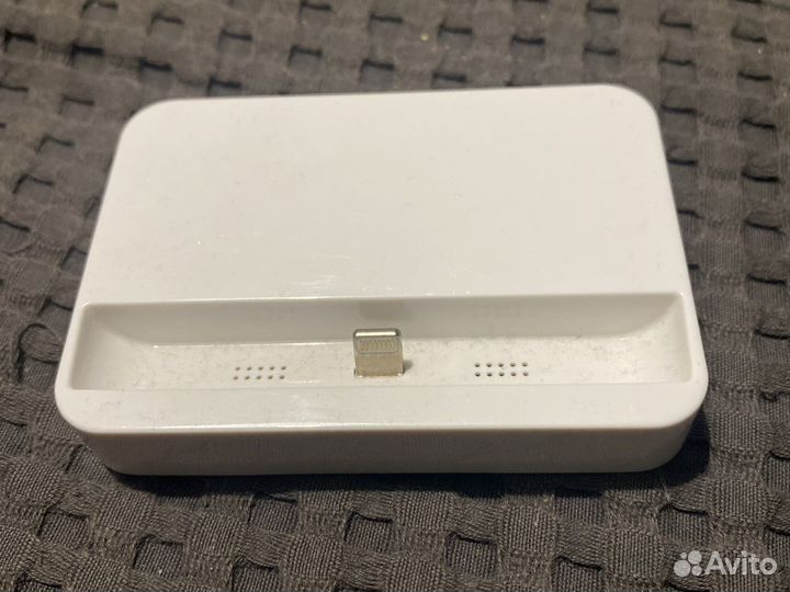Док станция для iPhone