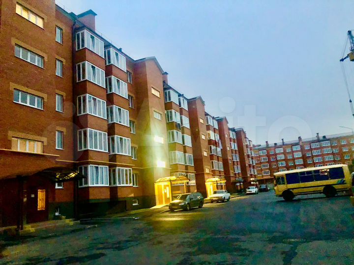 1-к. квартира, 38 м², 3/5 эт.